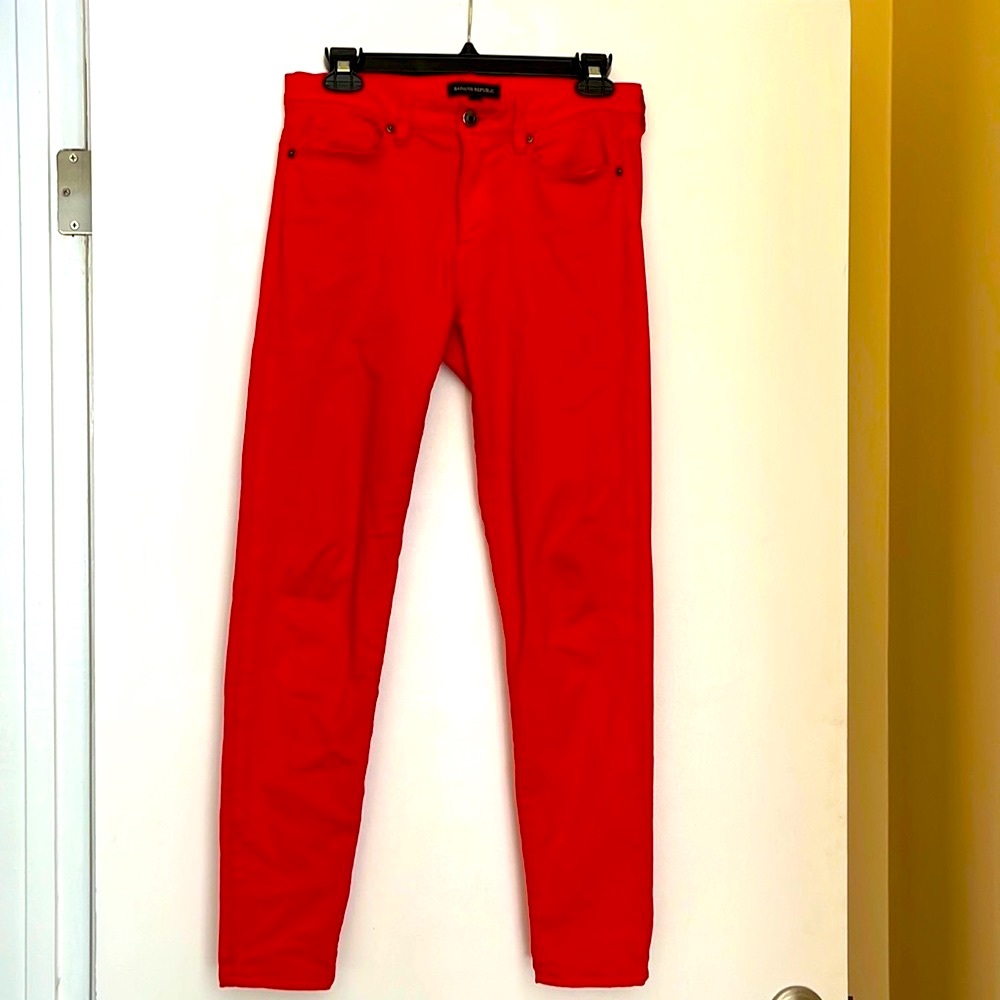 Gorgeous Red Banana Republic Pants/Jeans